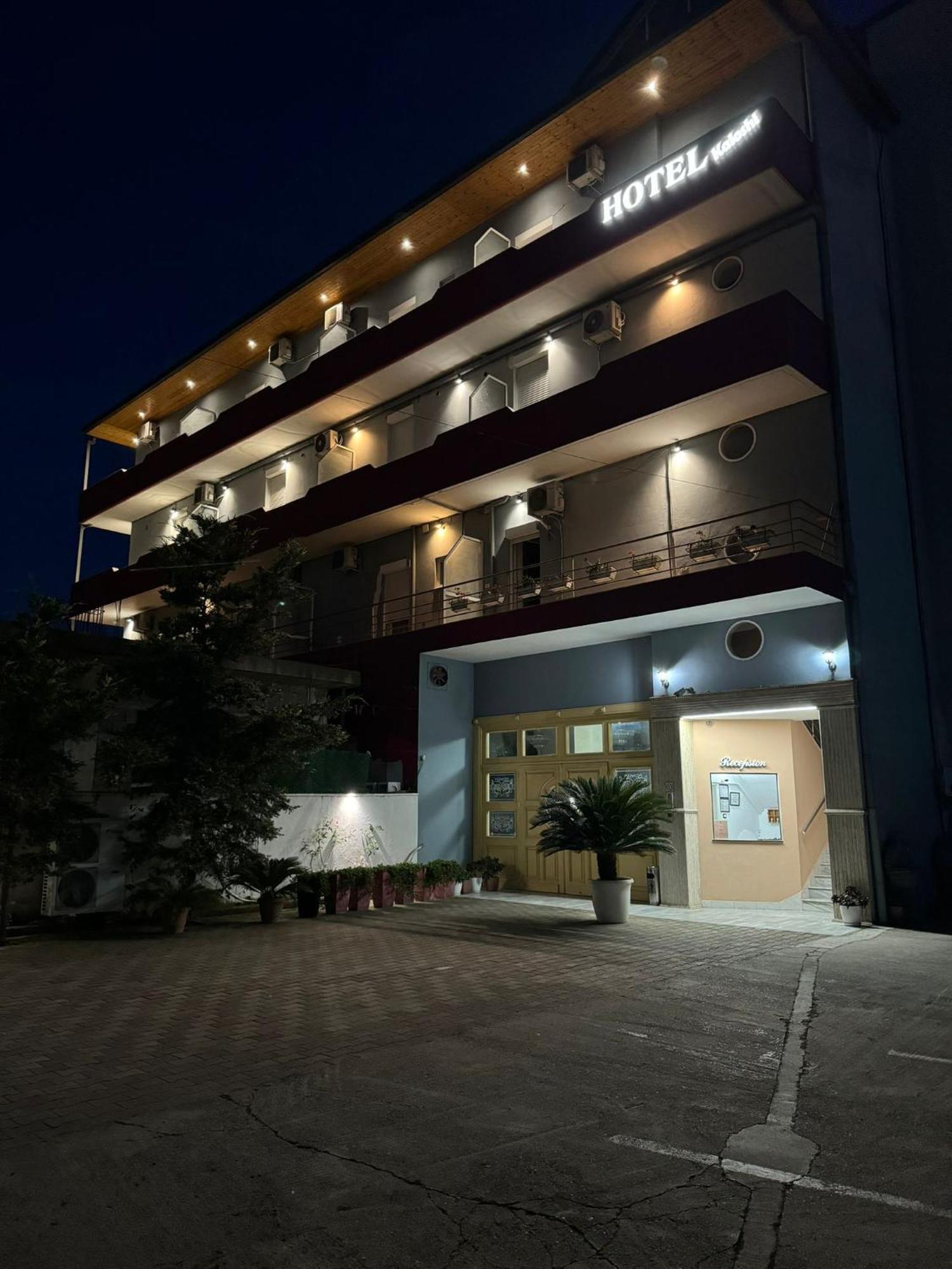 Hotel Kaloshi Mezez Exterior foto